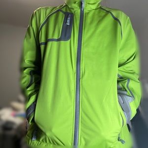 🚨FINAL PRICE🚨 OnTour Rain Coat!